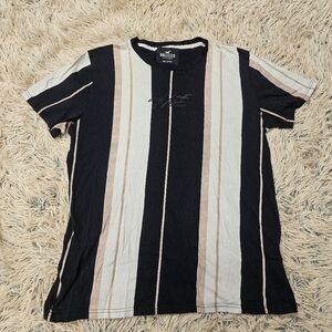 Hollister Stripped T-Shirt Medium